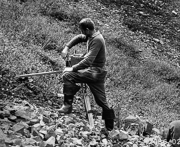 Профессия геолога разведчика. Болотов Иван геолог Красноярской гелого- сьемочной экспедиции. Геолог Багрушин Николай Михайлович. Геолог высота. Геологи 1935-1939.